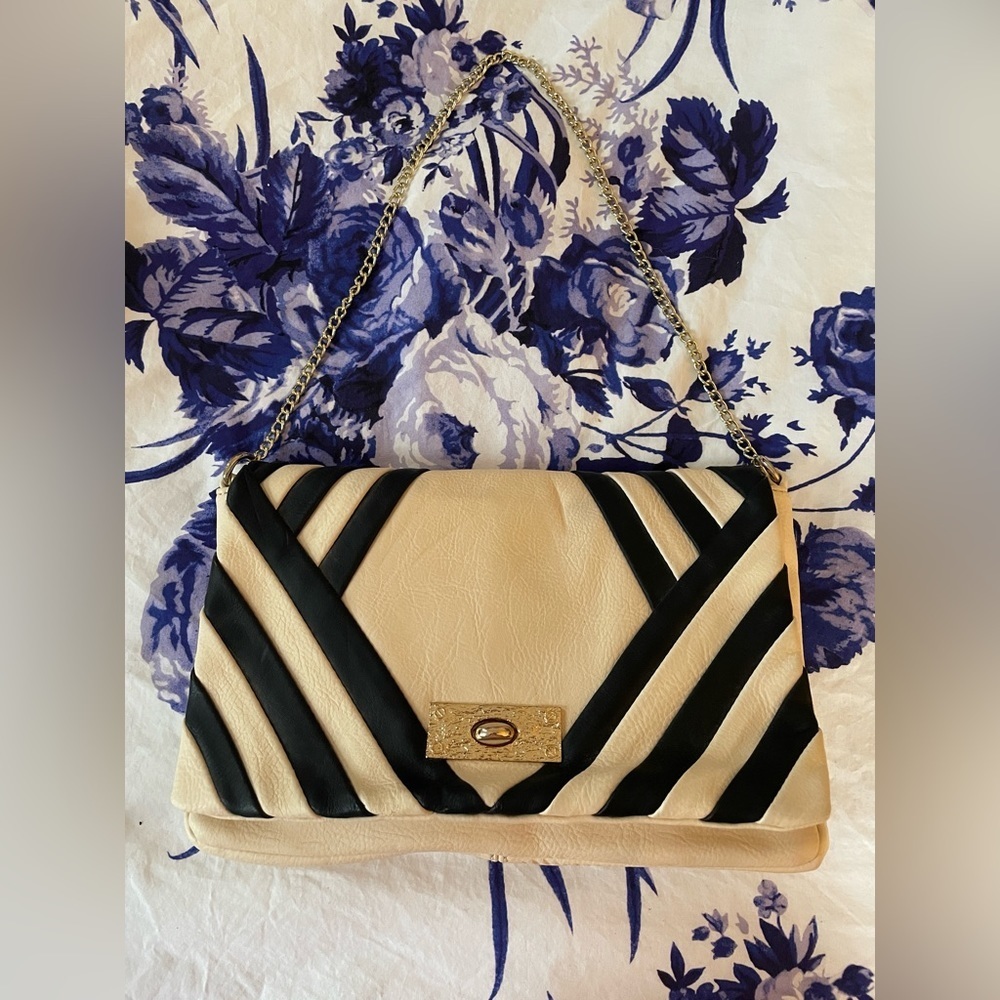 Modern Shoulder Tote - Picture 1 of 5
